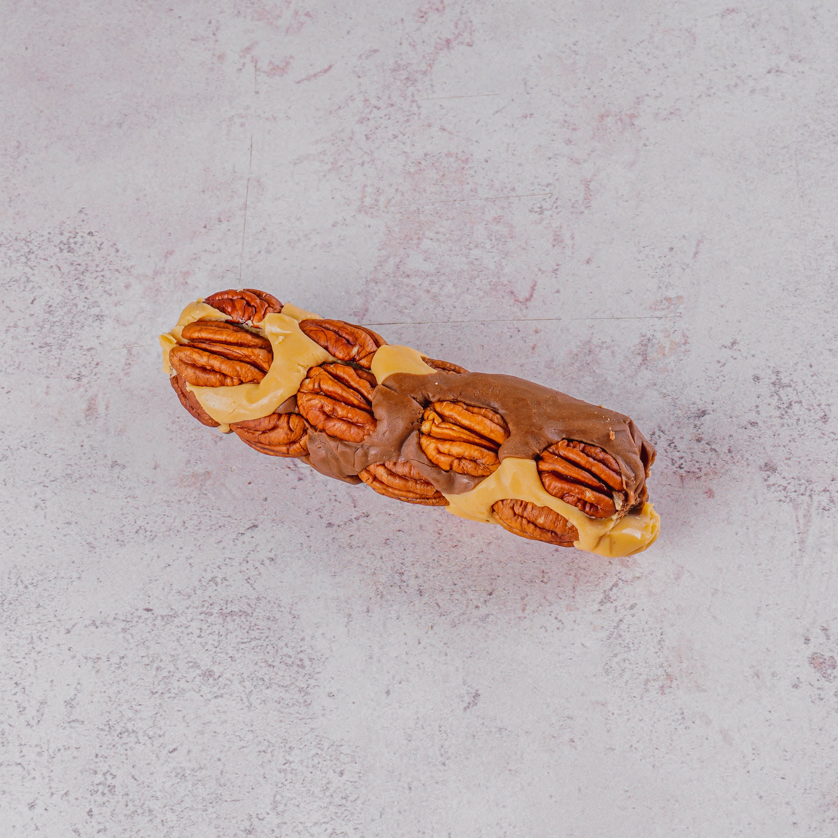 Jamoncillo Nuez y Chocolate.